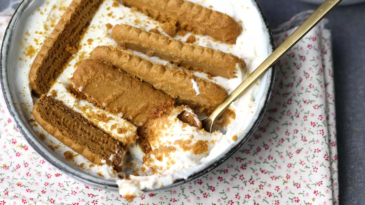 Ani tvarohový koláč, ani japonský: virálny recept na jogurt a sušienky, ktorý stojí za vyskúšanie
