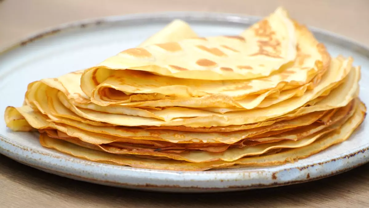 Prísada, ktorá sa pridáva do cesta na ľahšie (a ľahšie stráviteľné) palacinky