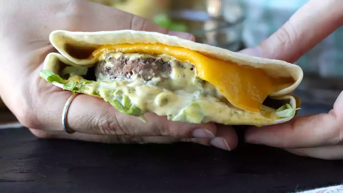 Tento wrap chutí rovnako ako Big Mac... a je hotový za pár minút!