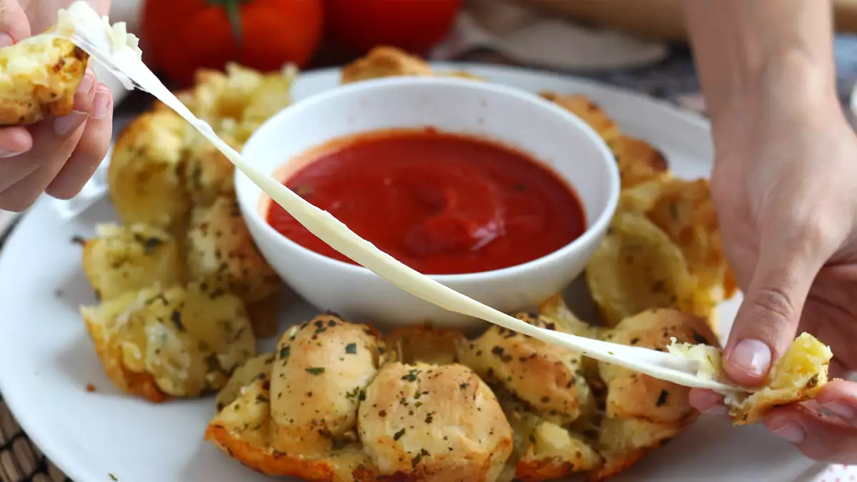 Chuť pizze na prekvapivé spôsoby: 12 receptov, ktoré menia každodennú klasiku