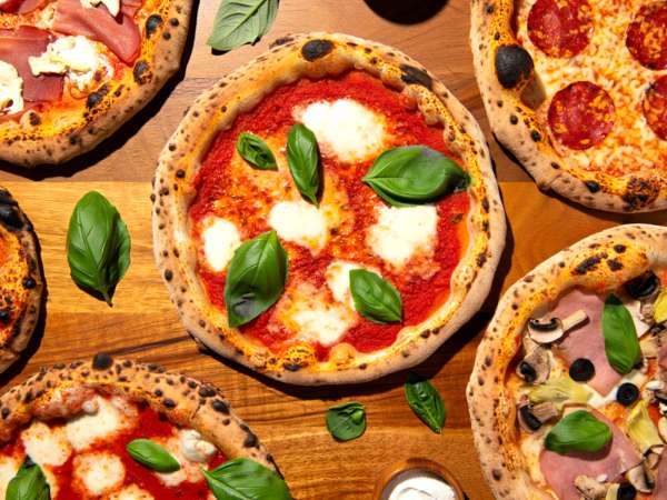 Od Marinary po Capricciosa: kalórie 15 najobľúbenejších pizz v Taliansku