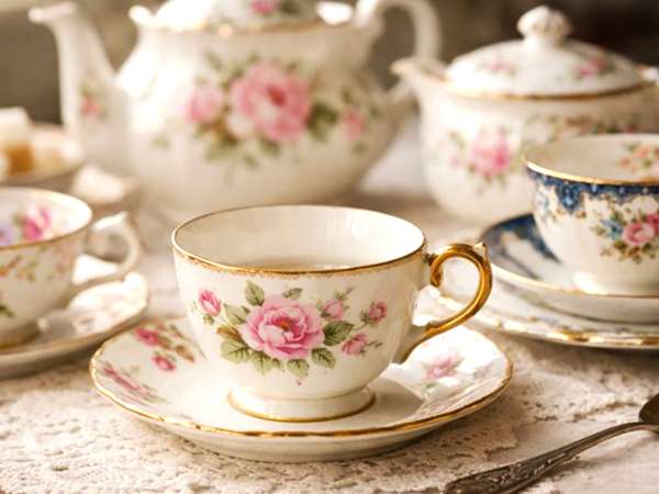 Ako zachovať porcelánové šálky po babičke (a zabrániť ich nenávratnému poškodeniu)