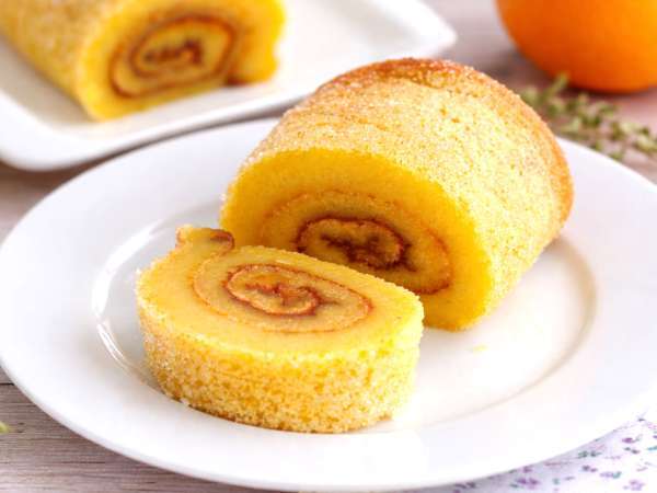 Torta de laranja: ako pripraviť šťavnatú portugalskú pomarančovú ruku hodnú pečiva