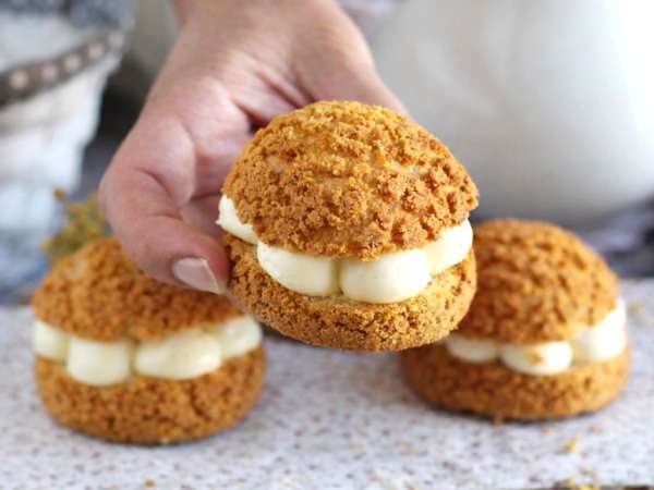 Choux s craquelinom: nová sladká posadnutosť s receptom krok za krokom a profesionálnou úpravou