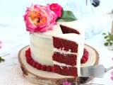 Valentínsky koláč Red Velvet: najromantickejší koláč (červený, zamatový, neodolateľný)