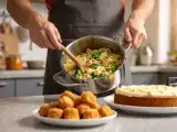 Články: Denné menu 13. júla: šunkové krokety, brokolicové cestoviny a vlhký koláč z kondenzovaného mlieka
