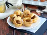 Recept Pečivo choux s foie gras a konfitovanou cibuľou