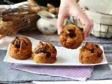Recept Cruffins, kombinácia croissantu a muffinu s krémom a čokoládou