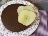 Recept Čokoládový jablkový fondán, super jednoduchý dezert, ktorý si pripravíte len z 2 ingrediencií!