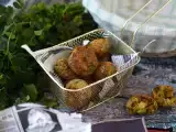 Recept Falafely vo fritéze air fryer pre chrumkavé výsledky bez vyprážania!