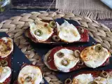 Recept Toast z baklažánu s paradajkami a kozím syrom