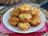 Recept Muffiny s tuniakom, paradajkami a fetou