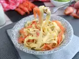 Recept Tagliatelle s údeným lososom a kôprom