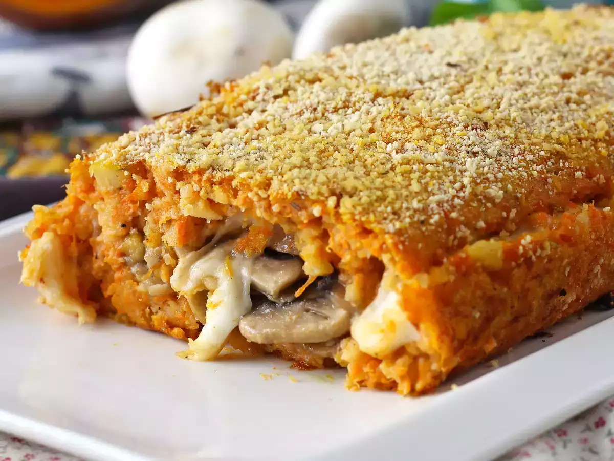 Recept Tekvicová sekaná so šampiňónmi a syrom scamorza: chutný a jednoduchý pečený recept