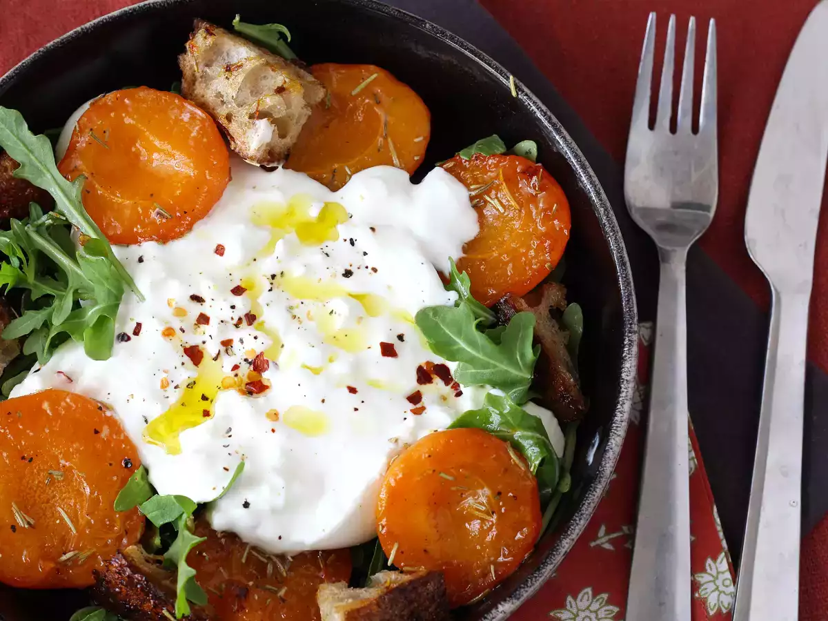 Recept Pečené marhule, rukola a šalát burrata
