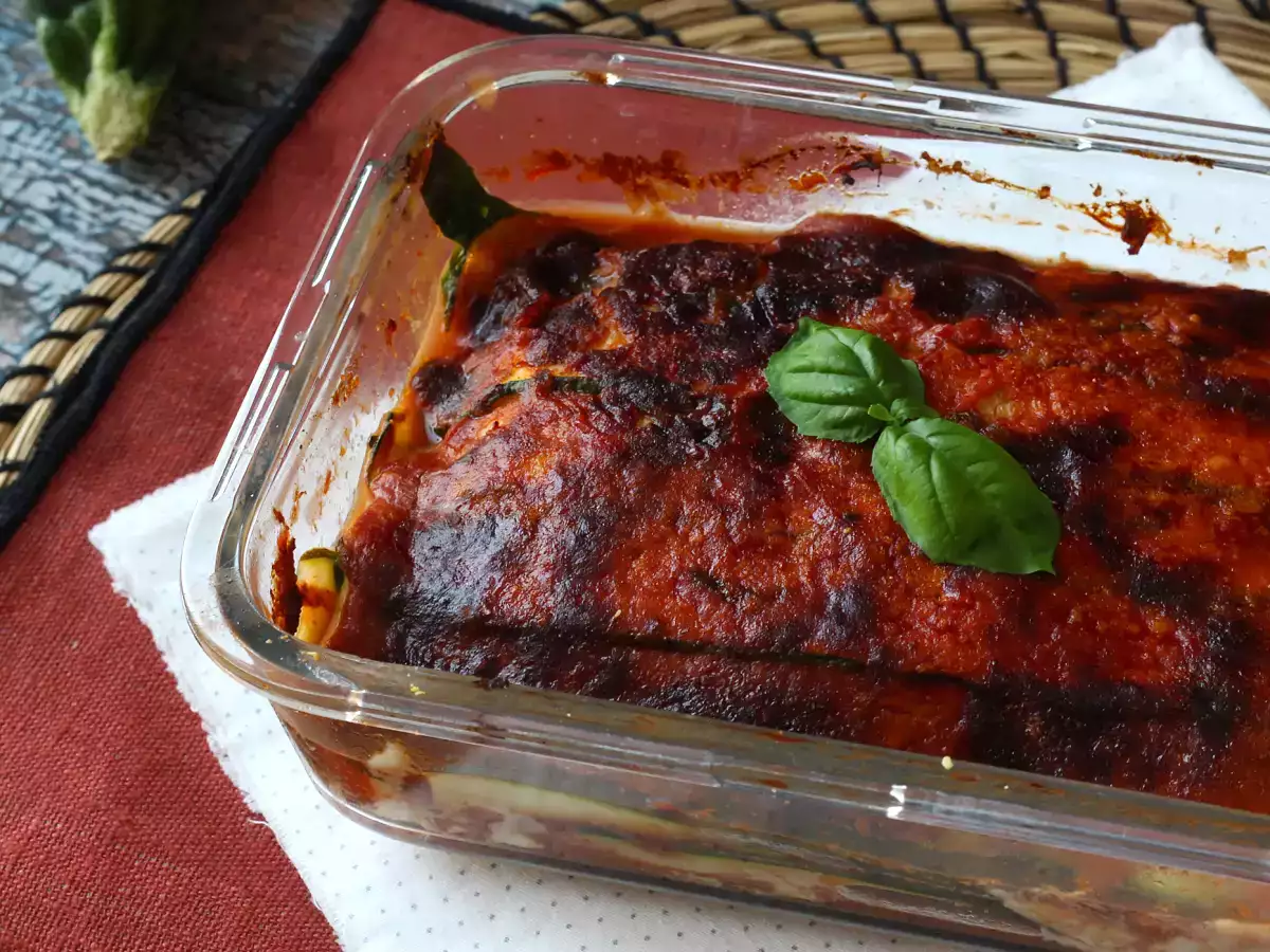 Recept Cuketa parmigiana vo fritéze: rýchla, ľahká a chrumkavá