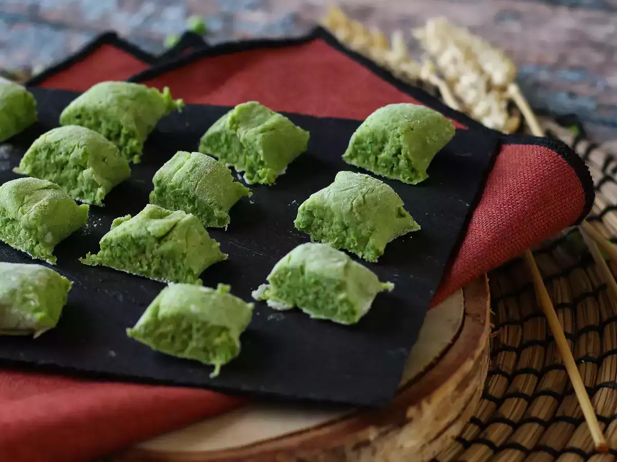 Recept Hrachové knedle bez vajec: hotové za okamih!