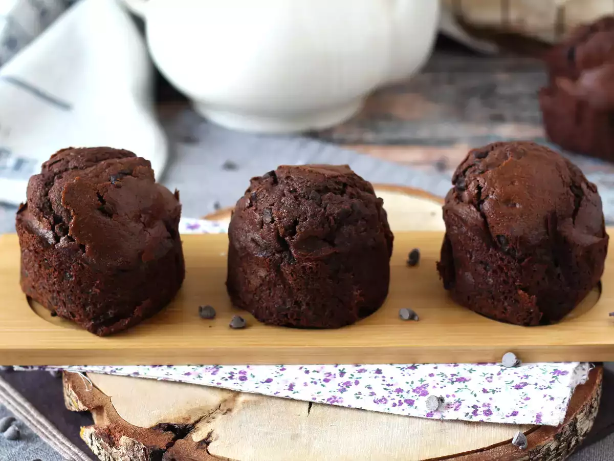 Recept Najlepšie čokoládové muffiny: obrovské a vlhké