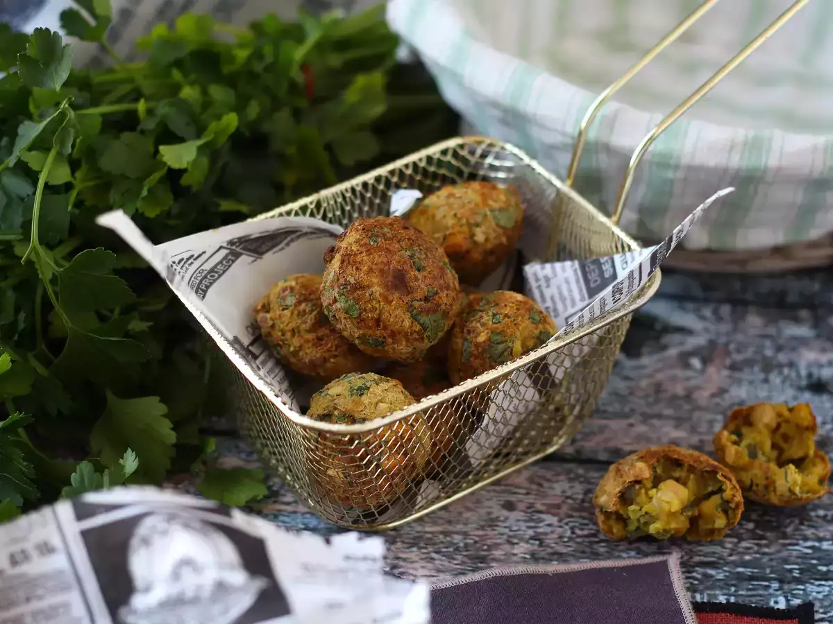 Recept Falafely vo fritéze air fryer pre chrumkavé výsledky bez vyprážania!