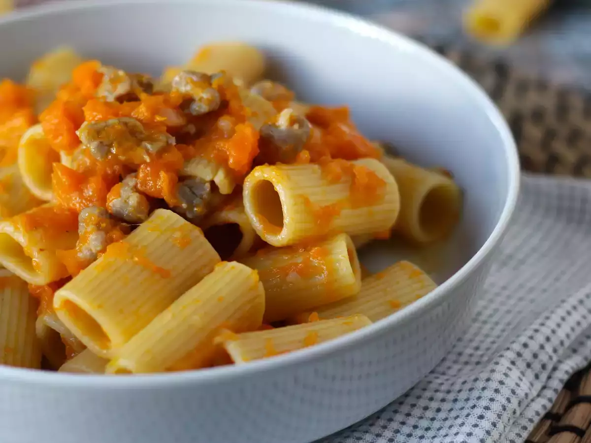 Recept Cestoviny s tekvicou a klobásou