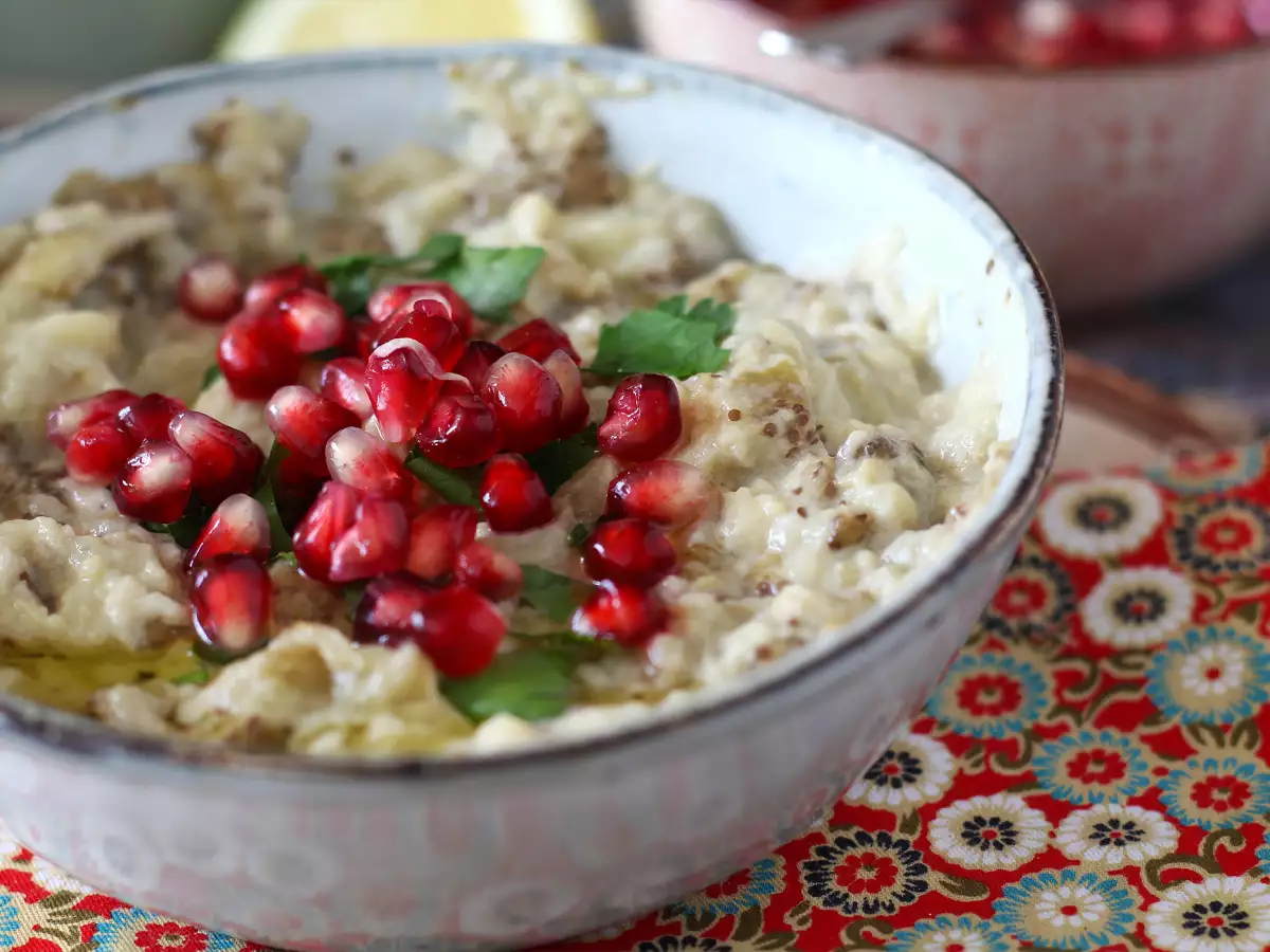 Recept Baba ganuš, lahodná libanonská nátierka z baklažánov
