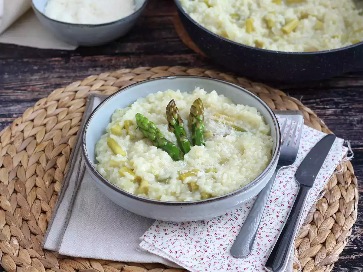 Recept Rizoto so zelenou špargľou a parmezánom