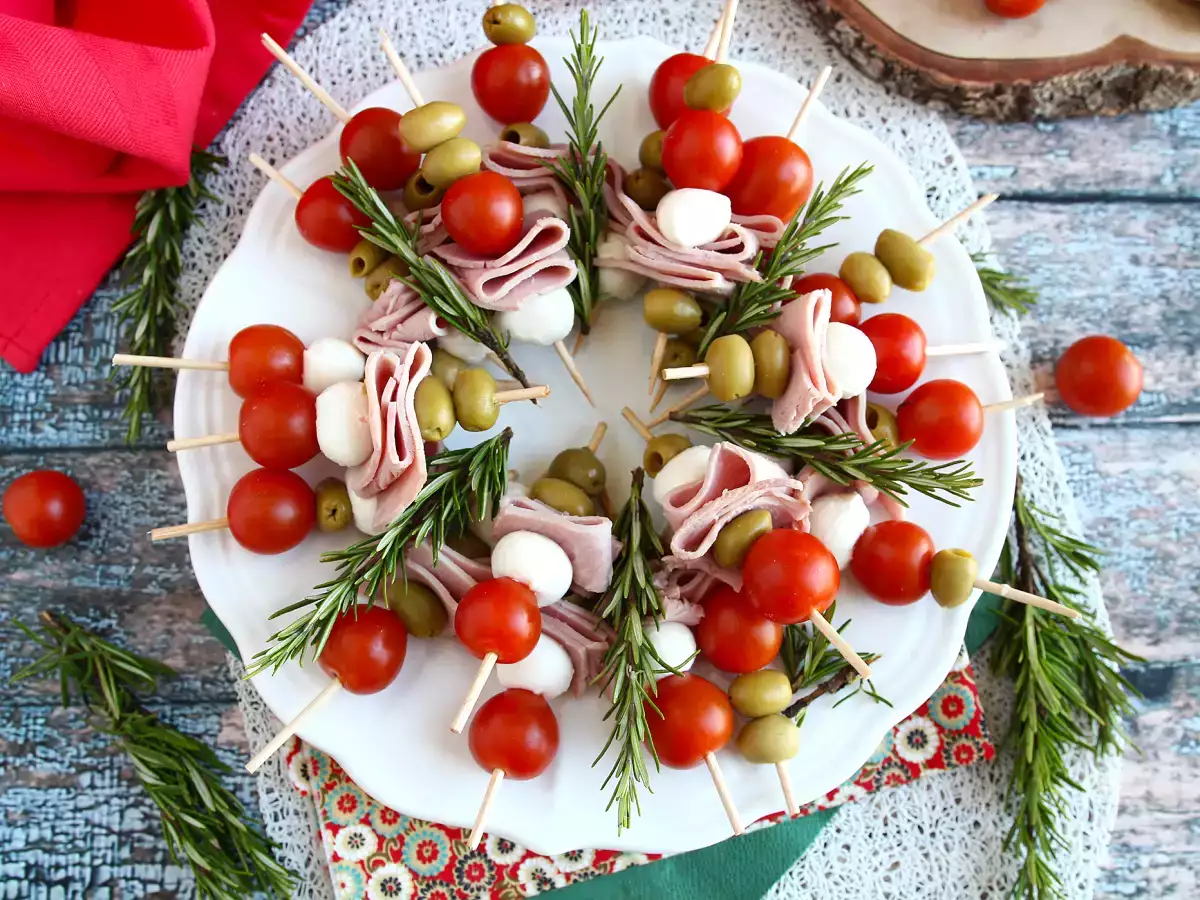 Recept Aperitívový veniec pre úspešnú párty!