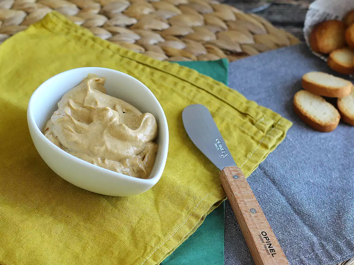 Recept Paštéta z nakladaných mušlí