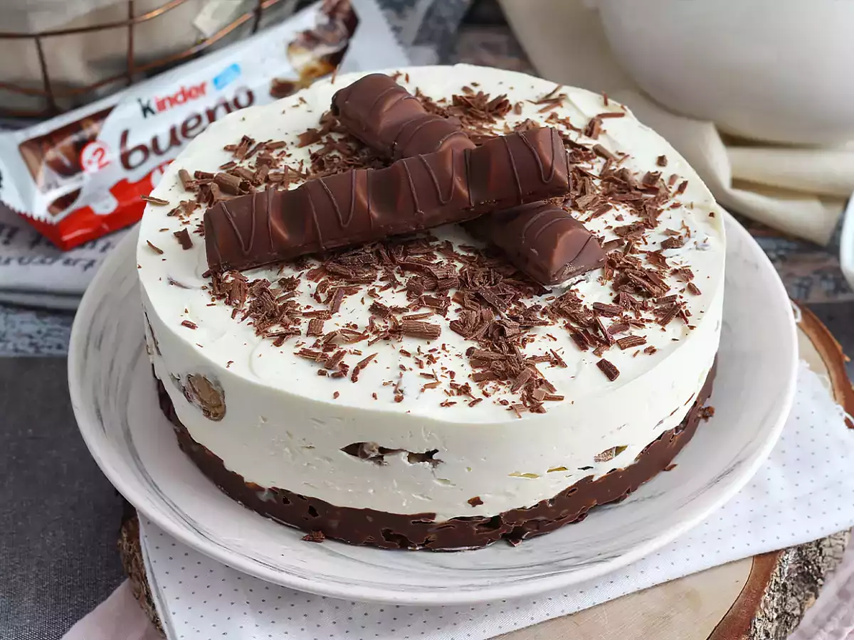 Recept Báječný tvarohový koláč kinder bueno bez pečenia