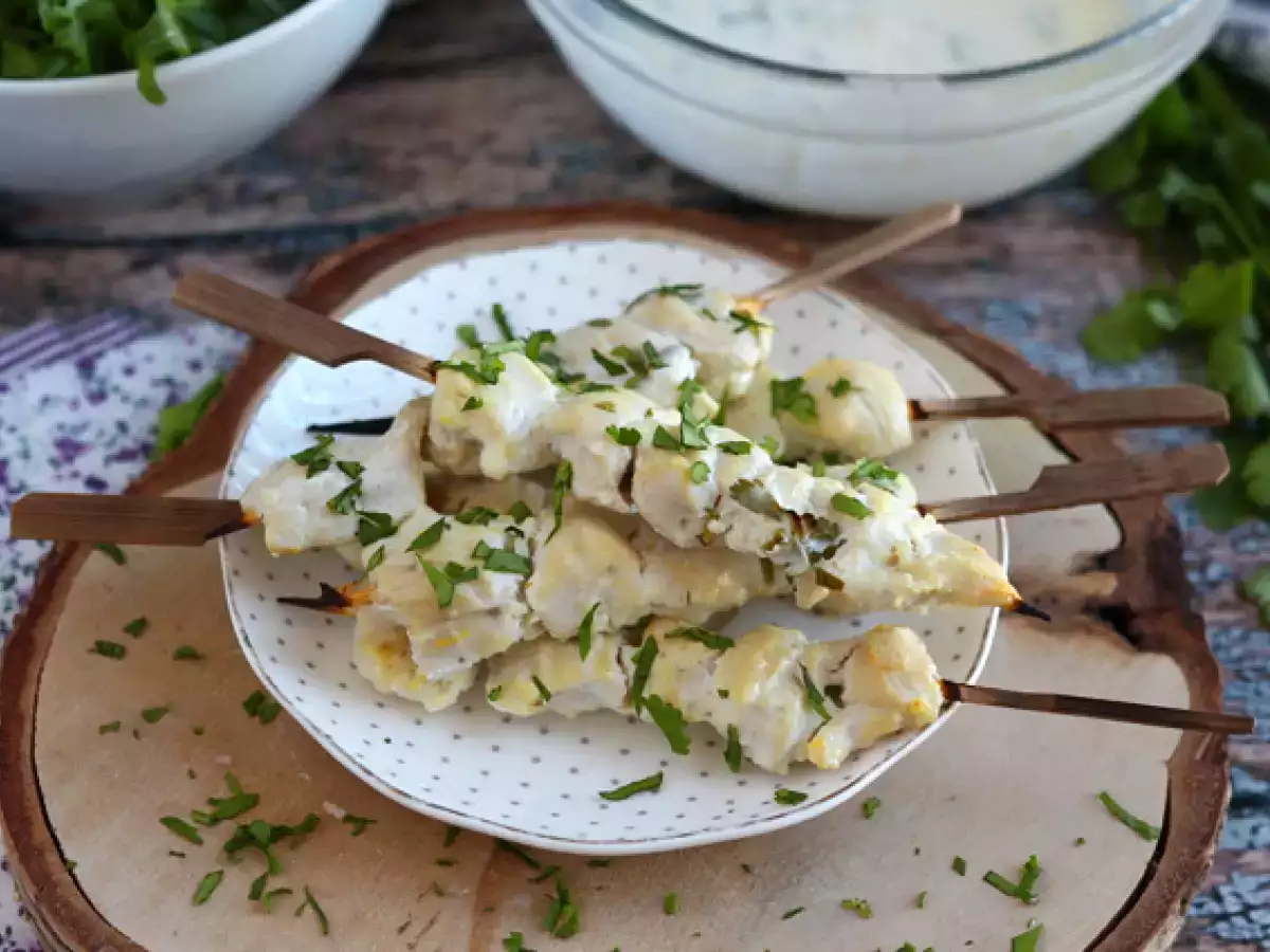 Recept Marinované kuracie špízy v jogurtovo-citrónovej omáčke