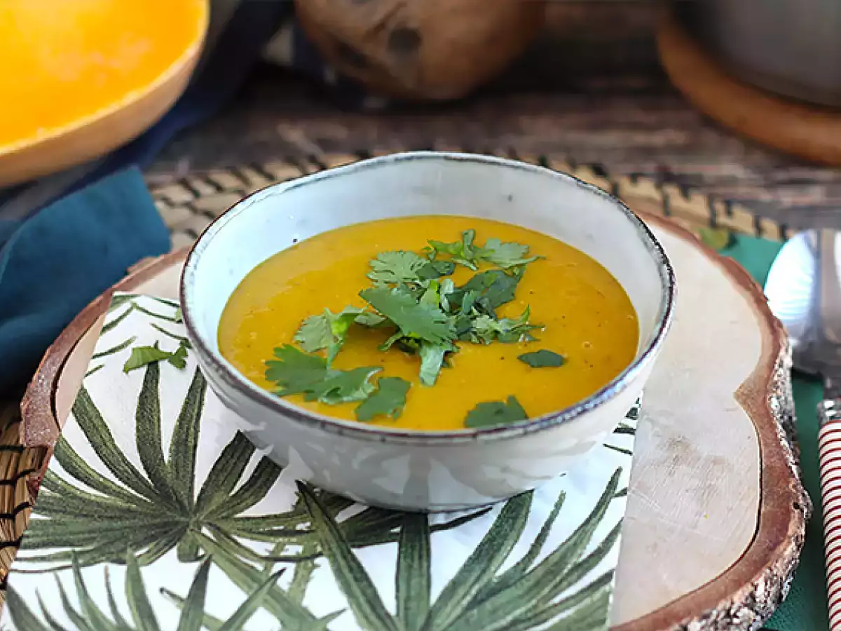 Recept Polievka z maslových orechov a koralovej šošovice