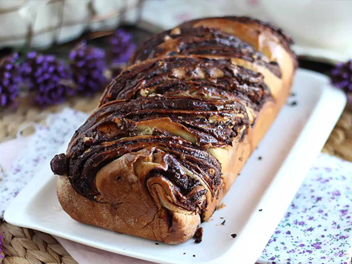 Recept Brioška babka s čokoládou a lieskovými orieškami