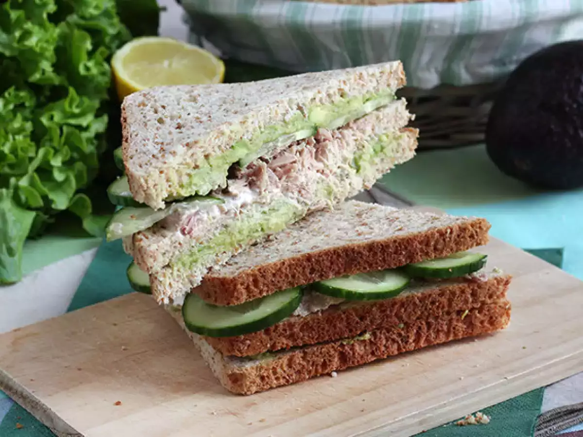 Recept Sendvič s tuniakom a avokádom