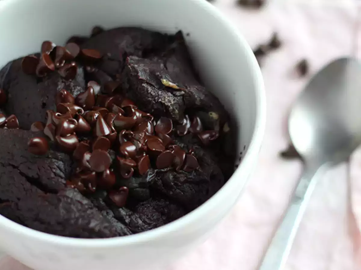 Recept Čokoládový koláč s arašidovým maslom v mikrovlnnej rúre za 1 min.