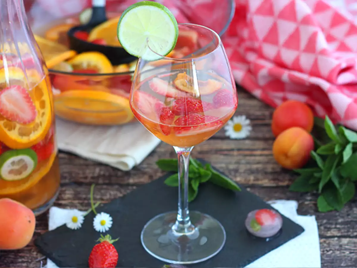 Recept Sangria s bielym vínom - white sangria