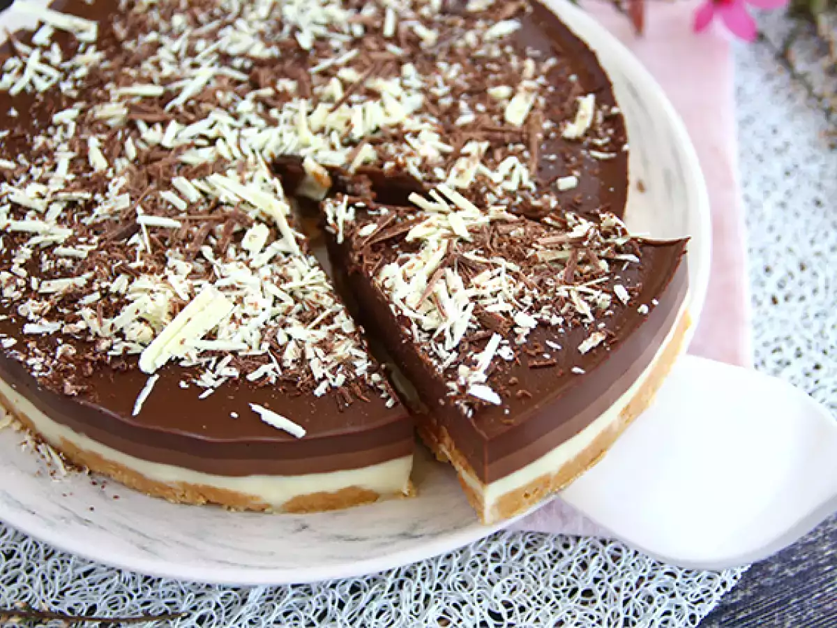 Recept Extra fondán 3 čokoládový koláč