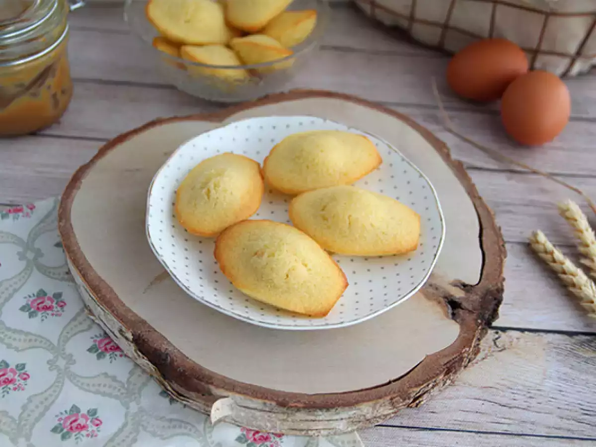Recept Jednoduchý recept na obyčajné, nadýchané madeleines