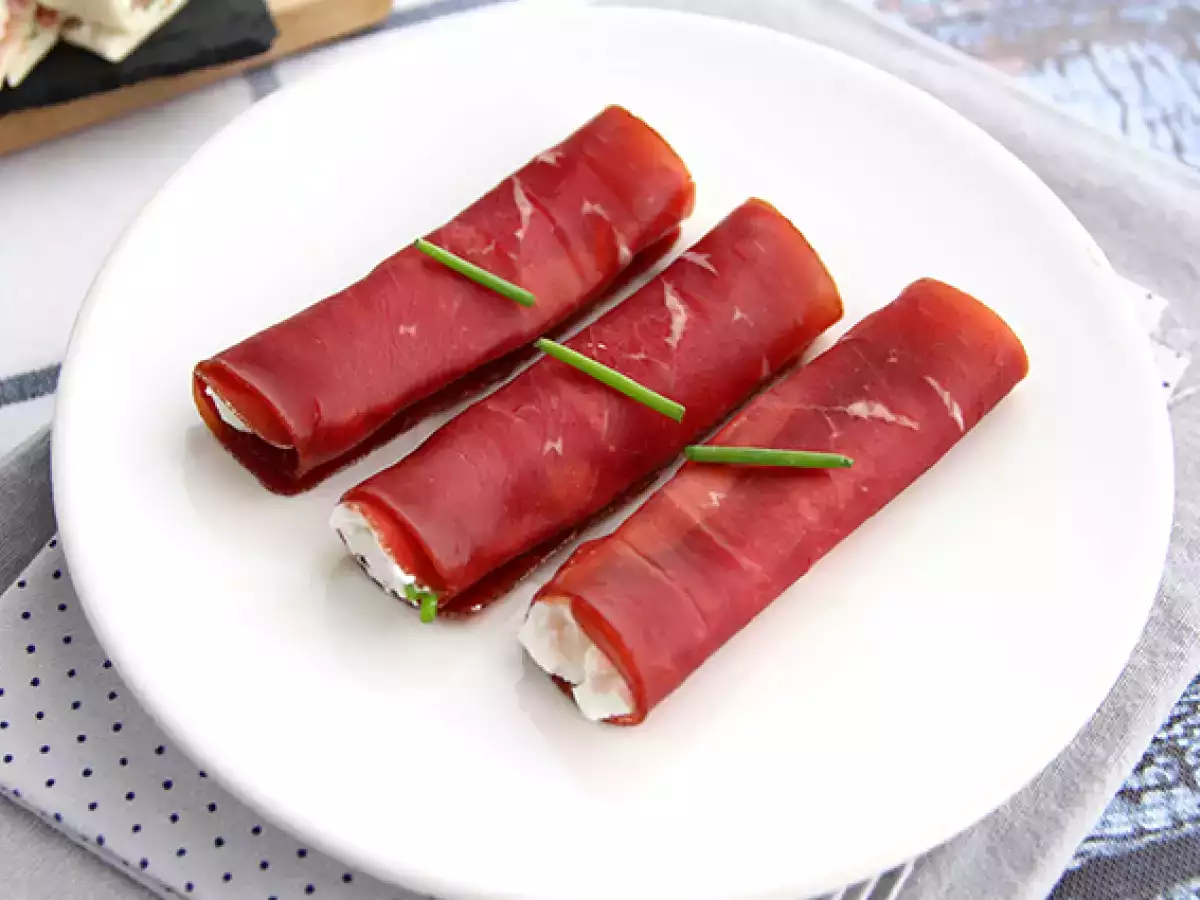 Recept Bündnerfleisch rolky s chavroux