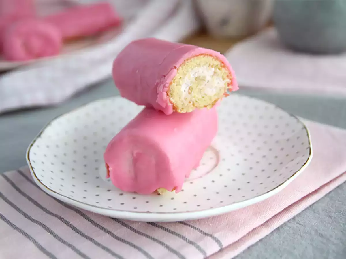Recept Jahodové mini rožky, pink panthers