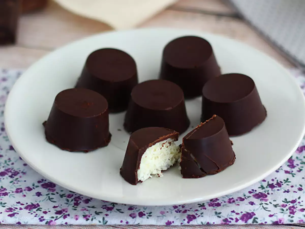 Recept Čokolády s kokosovou náplňou v štýle bounty