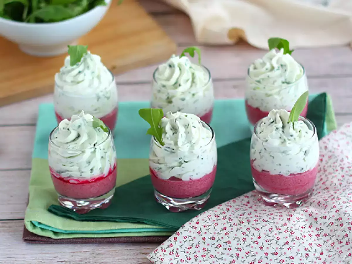 Recept Verrines s červenou repou a rukolovou penou