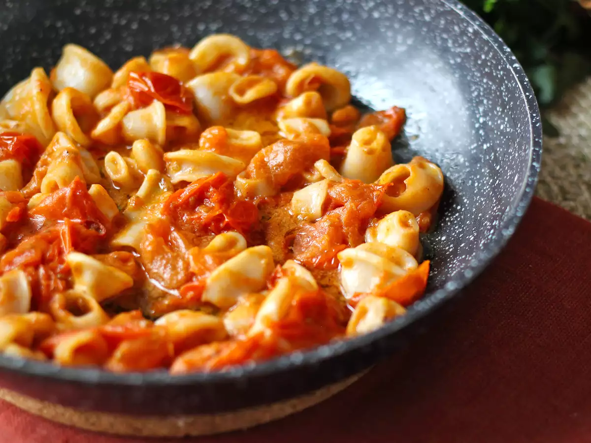 Recept Omáčka z kalamárov: dokonalé korenie na cestoviny