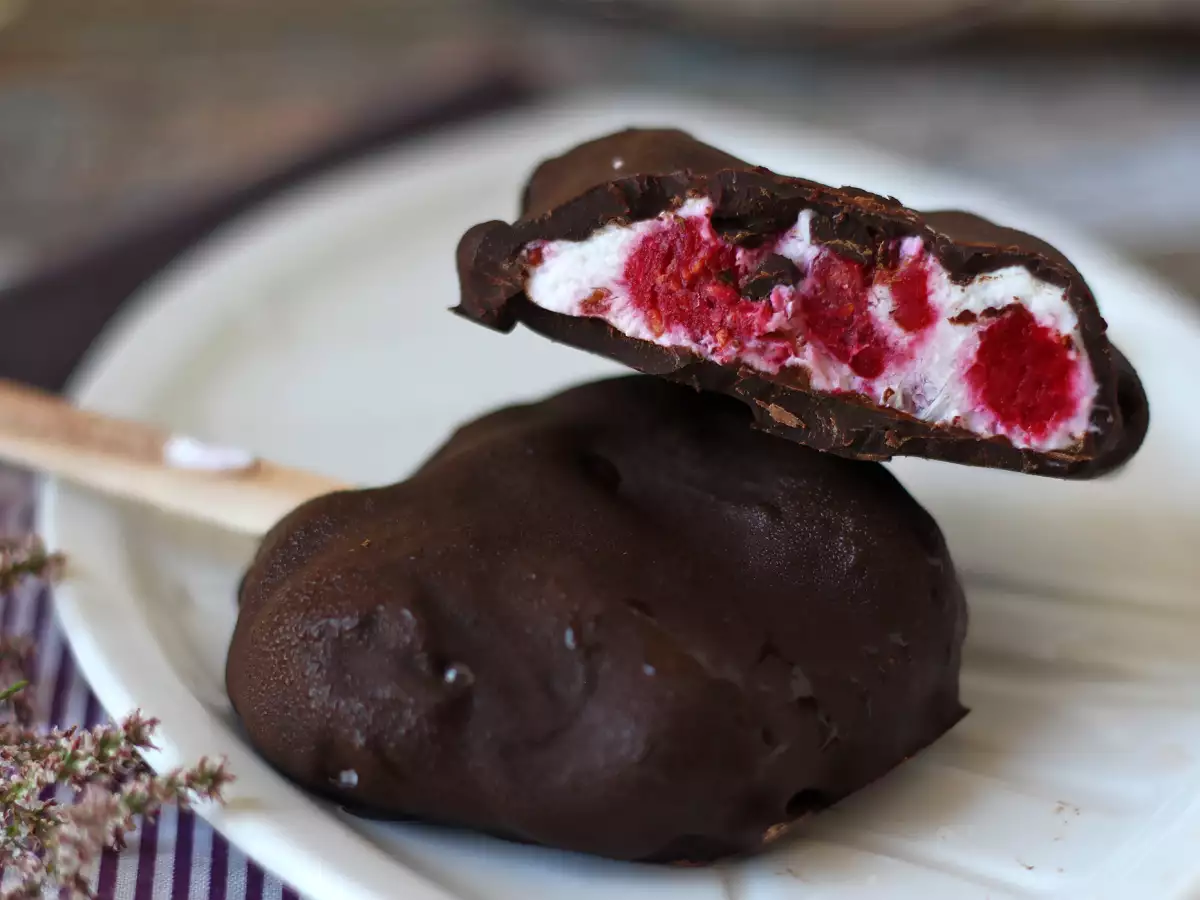 Recept Skyr, malinová a čokoládová zmrzlina. zdravé občerstvenie na slnečné dni!