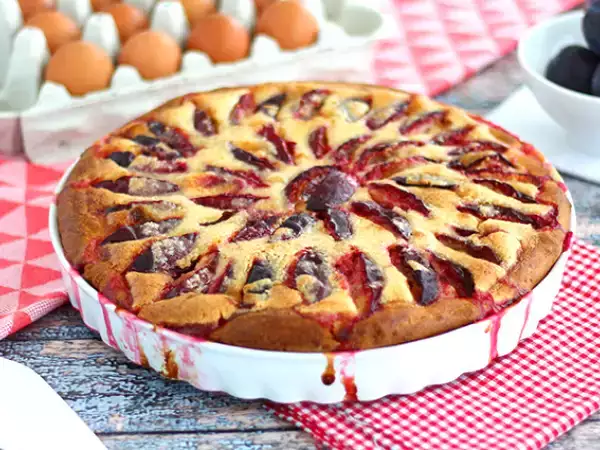 Recept Briošový koláč so slivkami