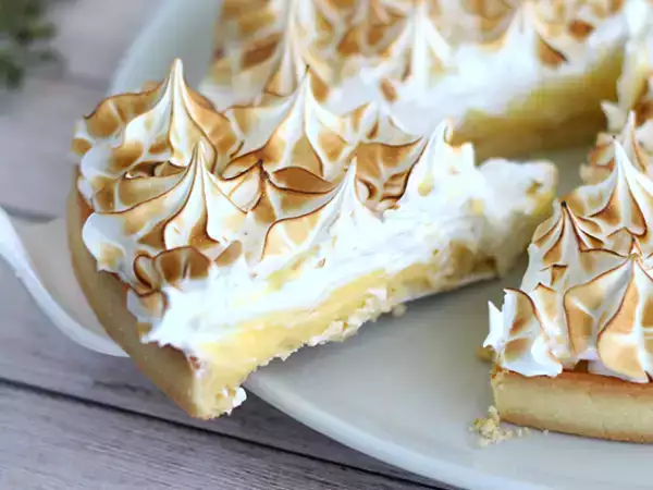 Recept Citrónový koláč s pusinkami