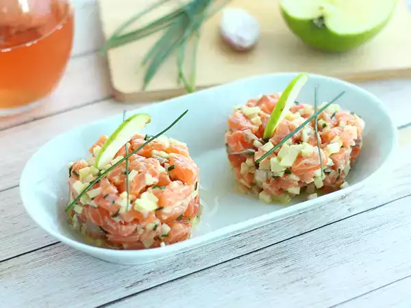 Recept Tatarák z čerstvého lososa a zelených jabĺk