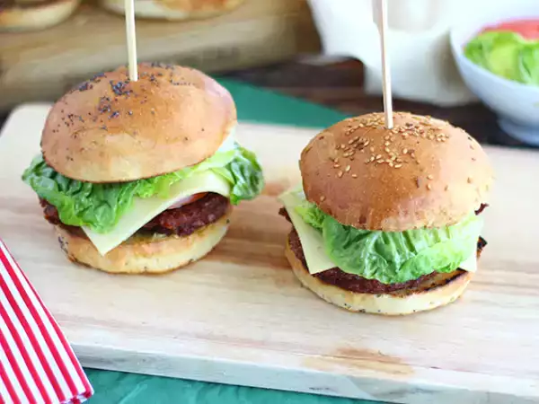 Recept Vegetariánsky burger z červenej fazule