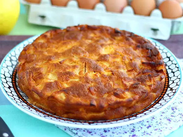 Recept Jednoduchý jablkový koláč