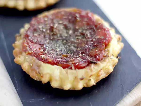 Recept Cherry paradajkové koláče tatin