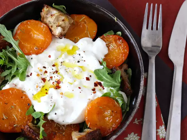Recept Pečené marhule, rukola a šalát burrata